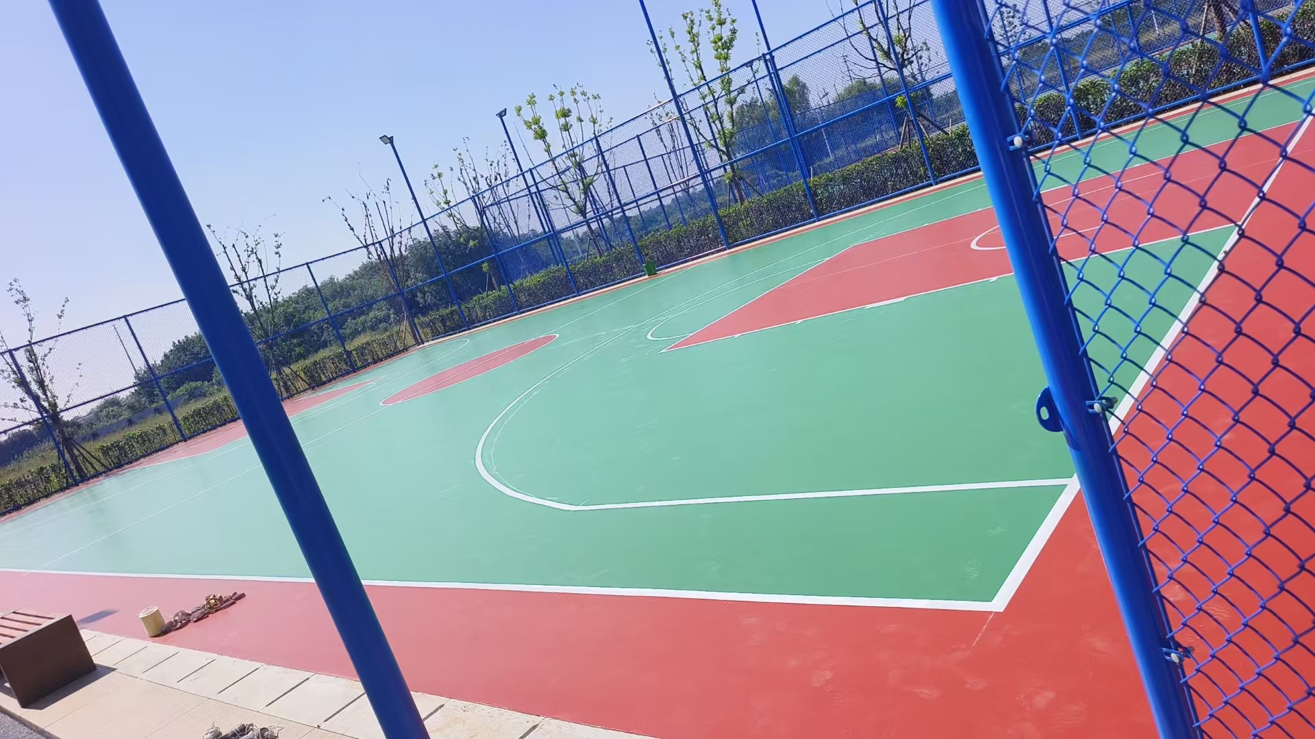 ����ʡ�R��ɽ�WУ��PU�@���